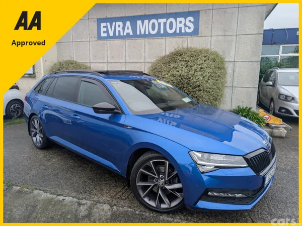Skoda Superb Estate, Diesel, 2023, Blue