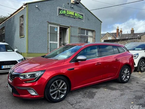 Renault Megane Estate, Diesel, 2018, Red