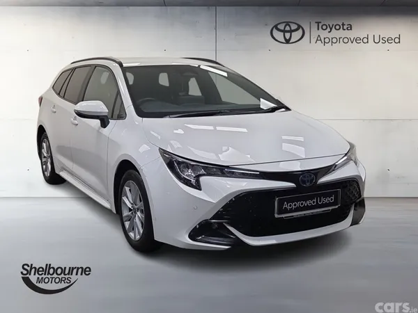 Toyota Corolla Estate, Petrol Hybrid, 2023, White