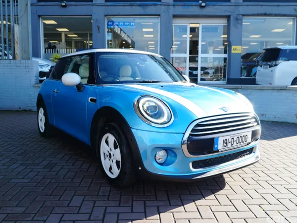 Mini Cooper Hatchback, Diesel, 2019, Grey