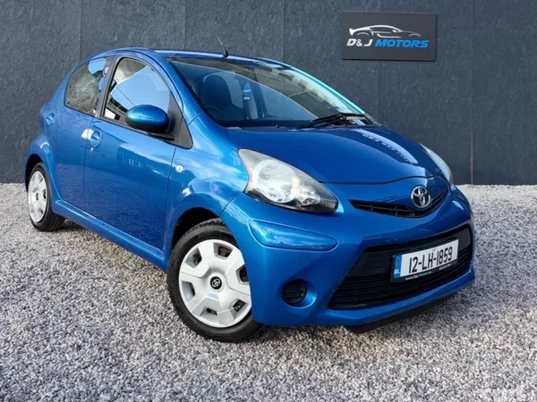 Toyota Aygo Hatchback, Petrol, 2012, Blue