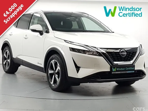 Nissan Qashqai MPV, Petrol, 2024, White