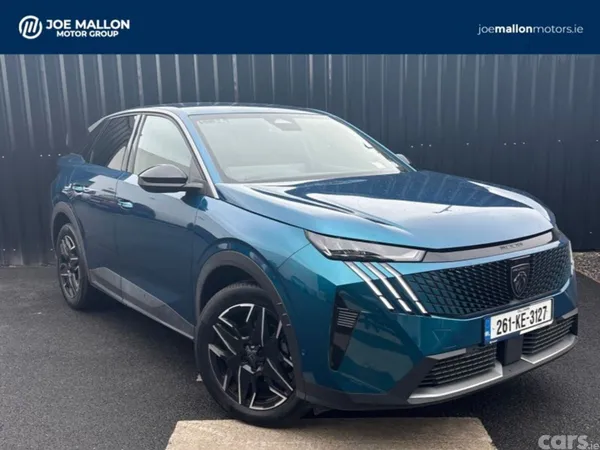 Peugeot 3008 MPV, Petrol, 2026, Blue