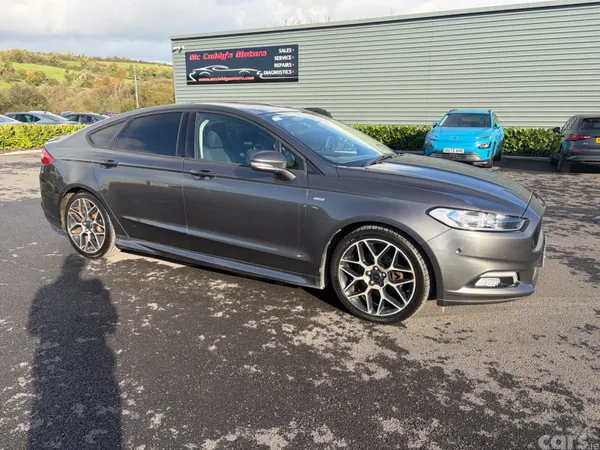Ford Mondeo Hatchback, Diesel, 2017, Grey