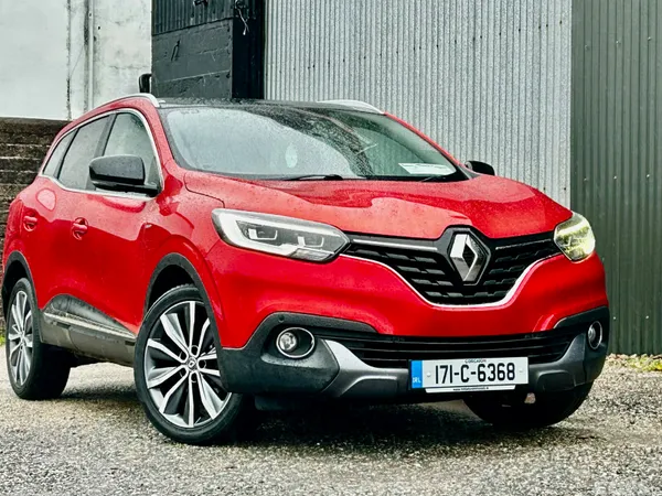 Renault Kadjar SUV, Diesel, 2017, Red