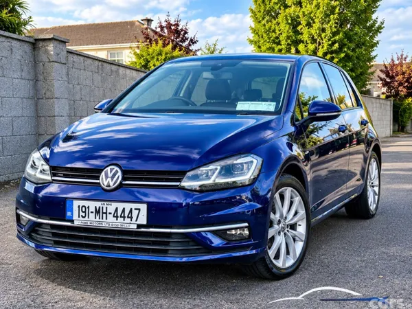 Volkswagen Golf Hatchback, Petrol, 2019, Blue