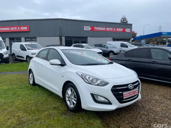 Hyundai i30 Hatchback, Diesel, 2015, White