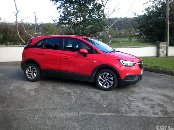 Opel Crossland X SUV, Petrol, 2019, Red
