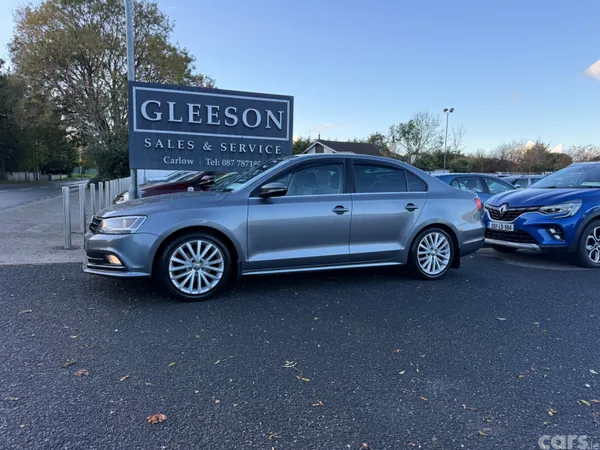 Volkswagen Jetta Saloon, Diesel, 2018, Grey