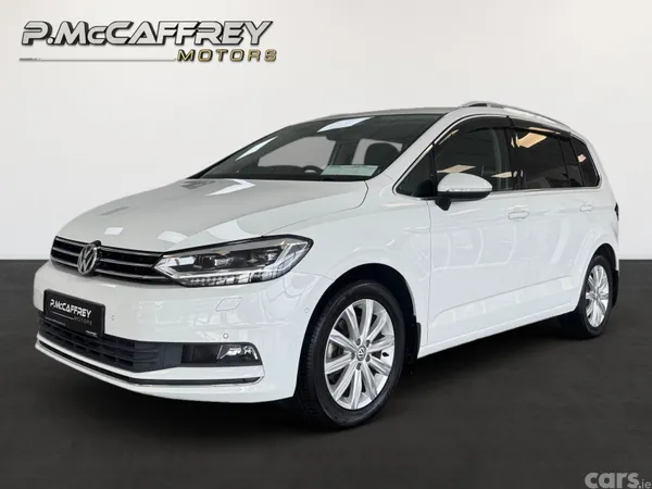 Volkswagen Touran MPV, Diesel, 2018, White