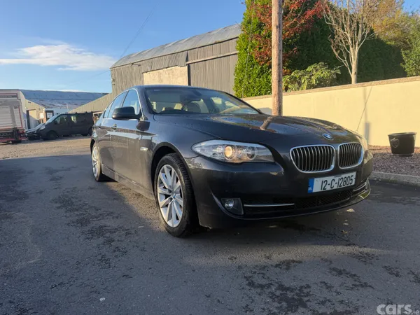 BMW 5-Series Saloon, Diesel, 2012, Grey