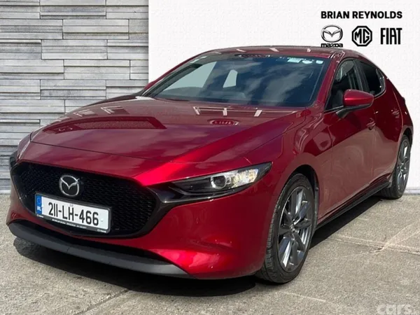 Mazda Mazda3 Hatchback, Petrol, 2021, Red