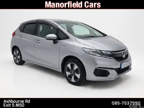 Honda Fit Hatchback, Petrol Hybrid, 2017, Silver