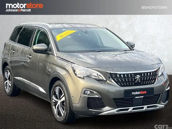 Peugeot 5008 MPV, Petrol, 2020, Grey