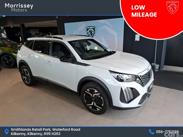 Peugeot 2008 MPV, Petrol, 2025, White