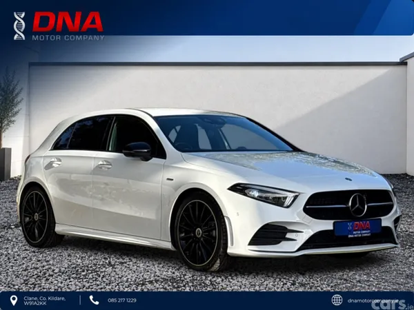 Mercedes-Benz A-Class Hatchback, Petrol, 2018, White