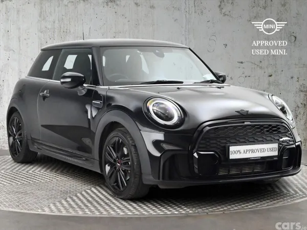 Mini Cooper Hatchback, Petrol, 2023, Black