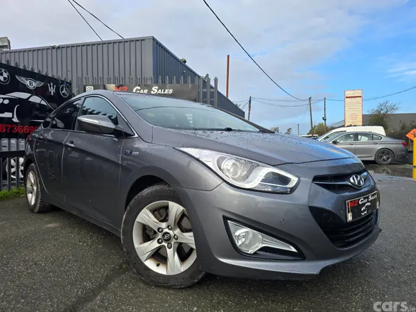 Hyundai i40 Saloon, Diesel, 2012, Silver
