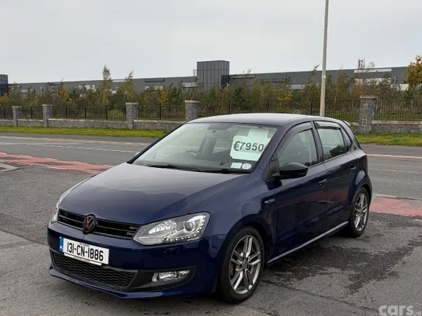Volkswagen Polo Hatchback, Petrol, 2013, Blue