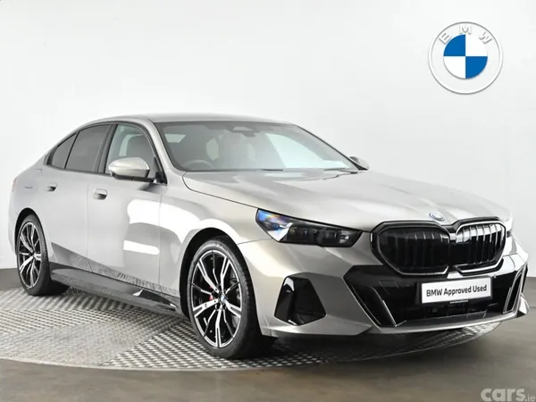 BMW 5-Series Saloon, Petrol Plug-in Hybrid, 2026, Grey