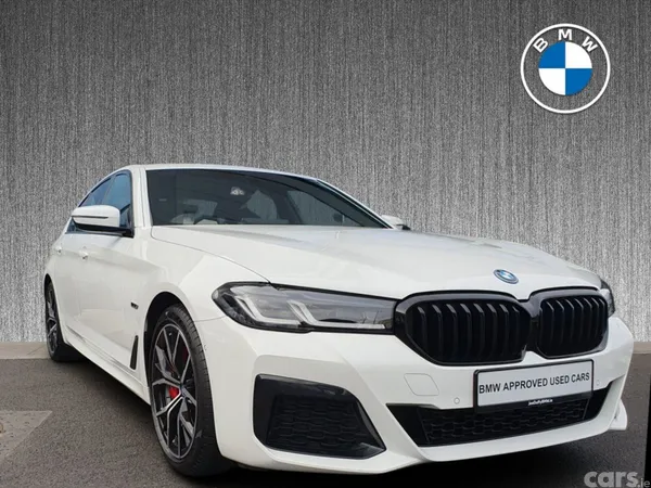 BMW 5-Series Saloon, Petrol Plug-in Hybrid, 2022, White