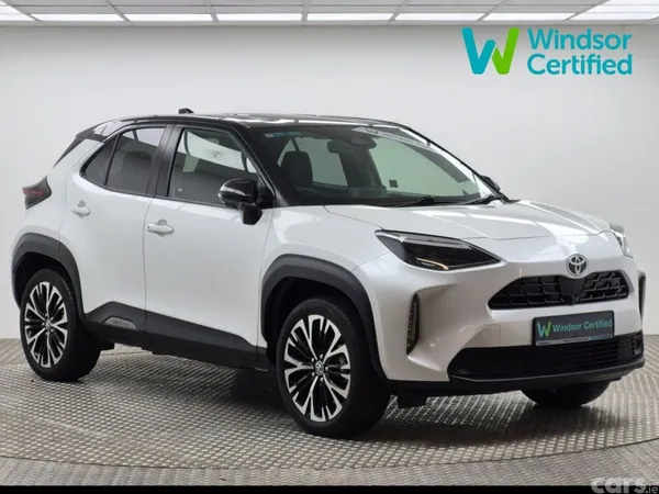 Toyota Yaris Cross SUV, Petrol Hybrid, 2024, White