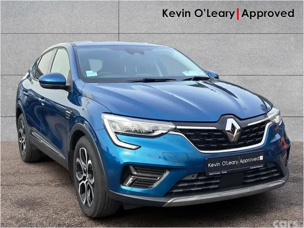 Renault Arkana Hatchback, Petrol, 2022, Blue