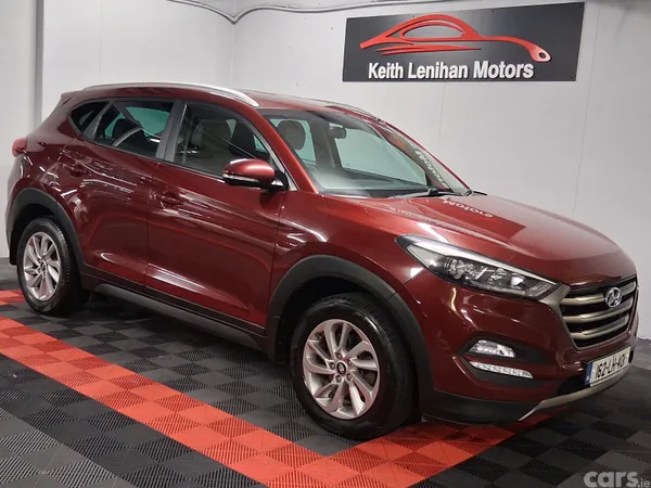 Hyundai Tucson SUV, Diesel, 2016, Red