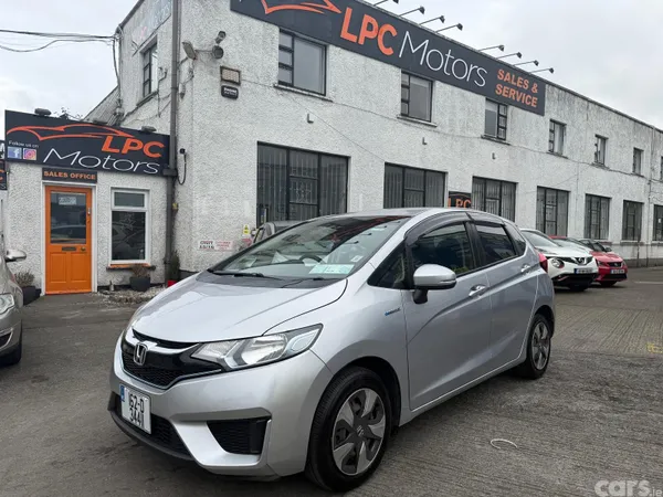Honda Fit Hatchback, Petrol Hybrid, 2016, Silver