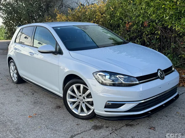 Volkswagen Golf Hatchback, Petrol, 2019, Blue