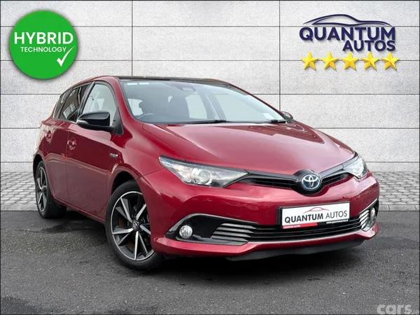 Toyota Auris Hatchback, Petrol Hybrid, 2018, Red