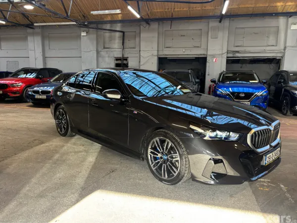 BMW 5-Series Saloon, Petrol Plug-in Hybrid, 2025, Grey
