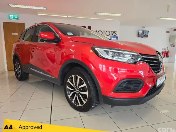 Renault Kadjar SUV, Petrol, 2022, Red