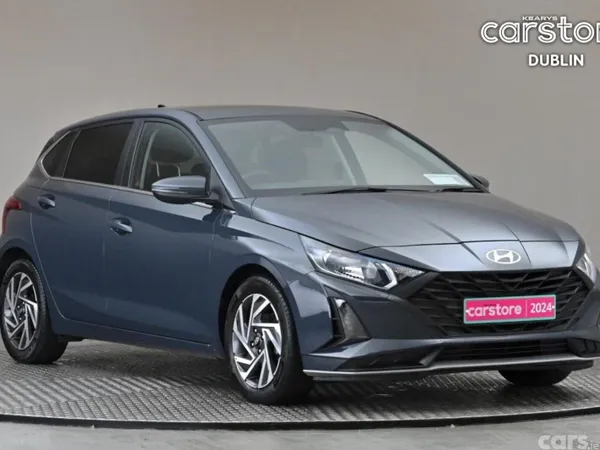 Hyundai i20 Hatchback, Petrol, 2024, Grey