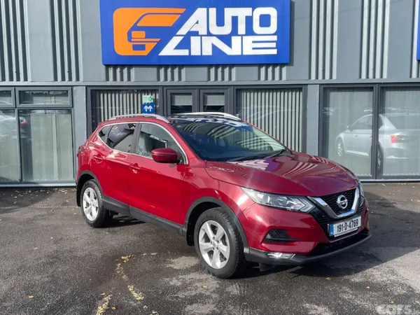 Nissan Qashqai MPV, Diesel, 2019, Red