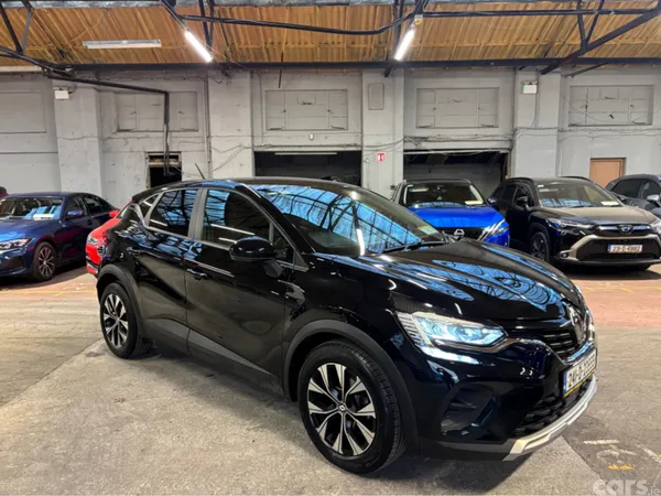 Renault Captur Hatchback, Petrol, 2024, Black