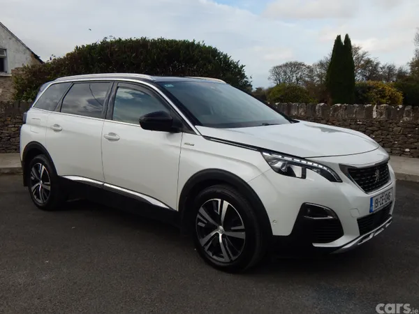 Peugeot 5008 MPV, Diesel, 2019, White