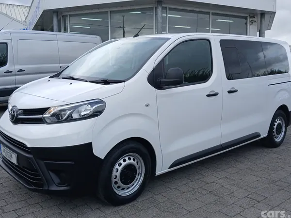 Toyota Proace MPV, Diesel, 2022, White