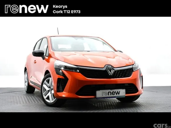 Renault Clio Hatchback, Petrol, 2025, Orange