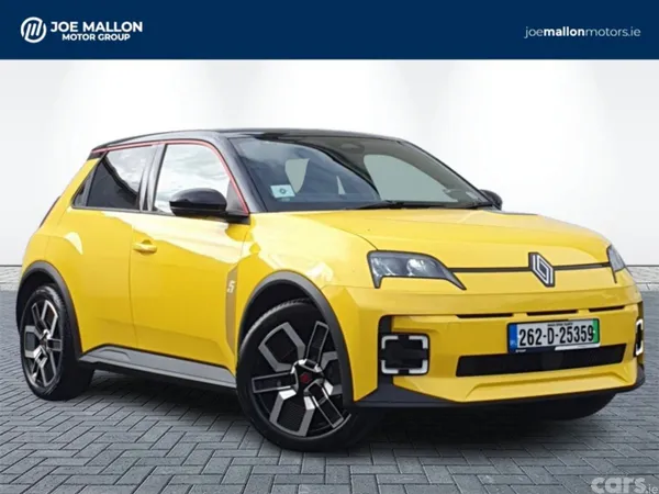 Renault 5 Hatchback, Electric, 2026, Yellow