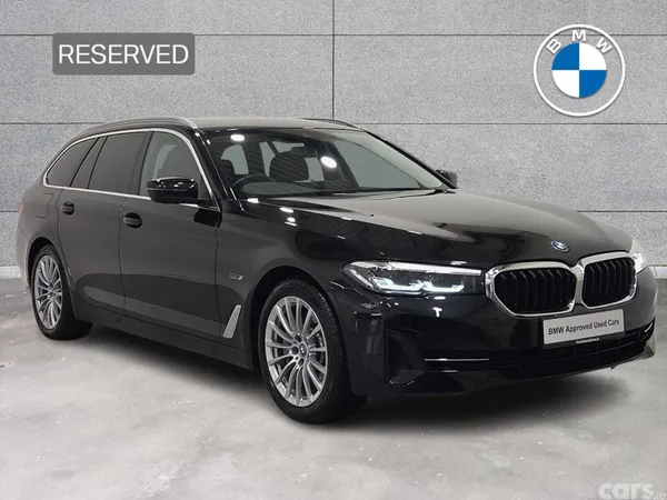 BMW 5-Series Estate, Petrol Plug-in Hybrid, 2023, Black