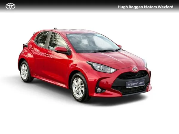 Toyota Yaris Hatchback, Petrol Hybrid, 2026, Red