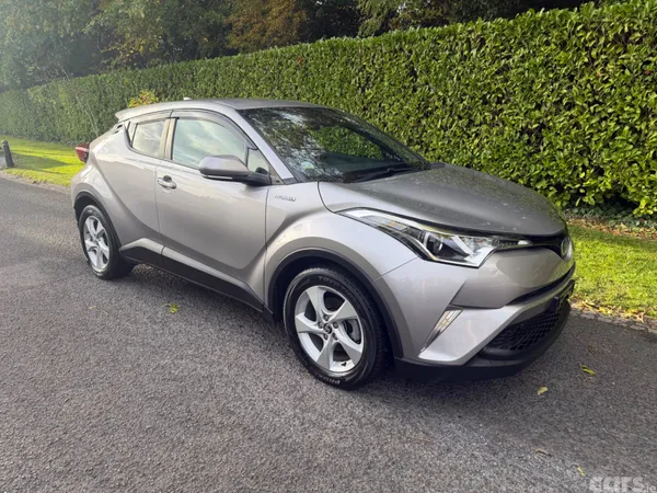 Toyota C-HR SUV, Petrol Hybrid, 2017, Beige