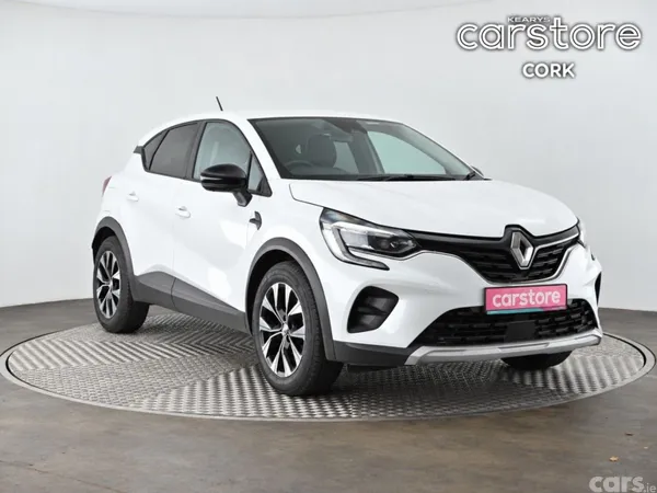 Renault Captur Hatchback, Petrol, 2024, White