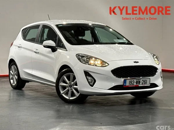 Ford Fiesta Hatchback, Petrol, 2019, White