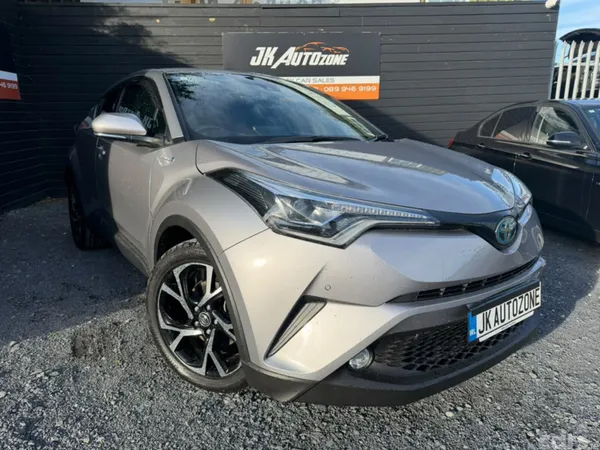 Toyota C-HR SUV, Petrol Hybrid, 2017, Silver