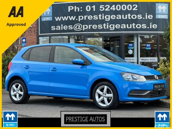 Volkswagen Polo Hatchback, Petrol, 2015, Blue