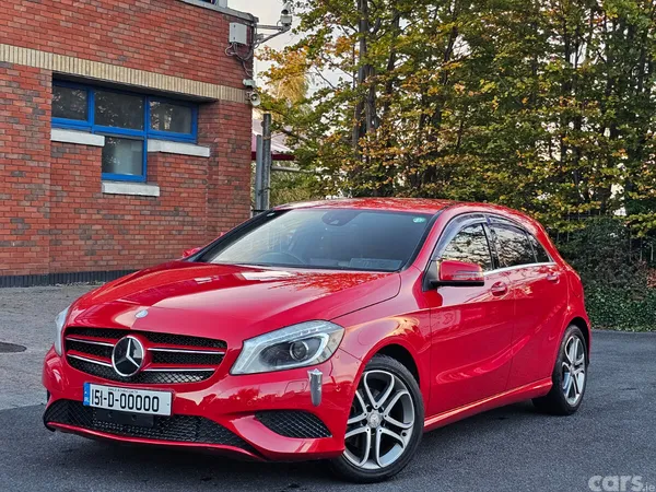 Mercedes-Benz A-Class Hatchback, Petrol, 2015, Red
