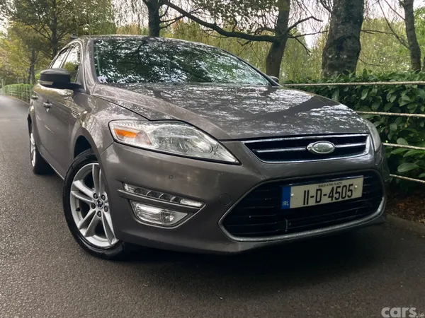 Ford Mondeo Saloon, Diesel, 2011, Brown
