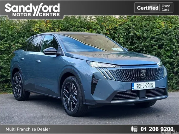 Peugeot 3008 MPV, Petrol, 2026, Blue